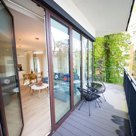 Wyspa Uznam Sea Side Garden Promenada *