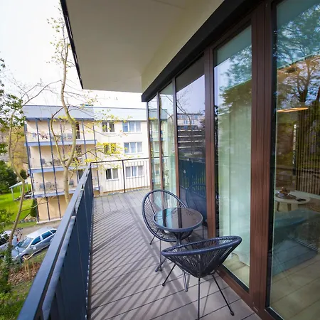 Wyspa Uznam Sea Side Garden Promenada